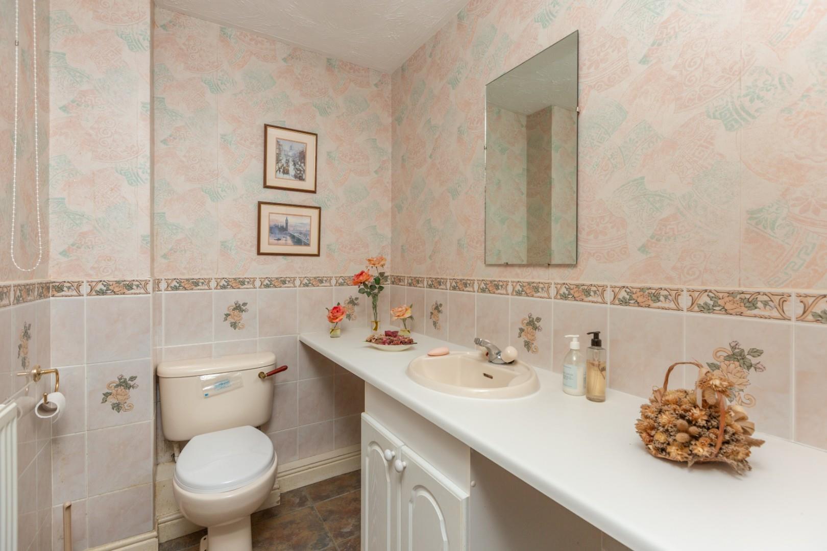 Ffordd Draenen Ddu, West Cross, Newton, Swansea, SA3 5RP